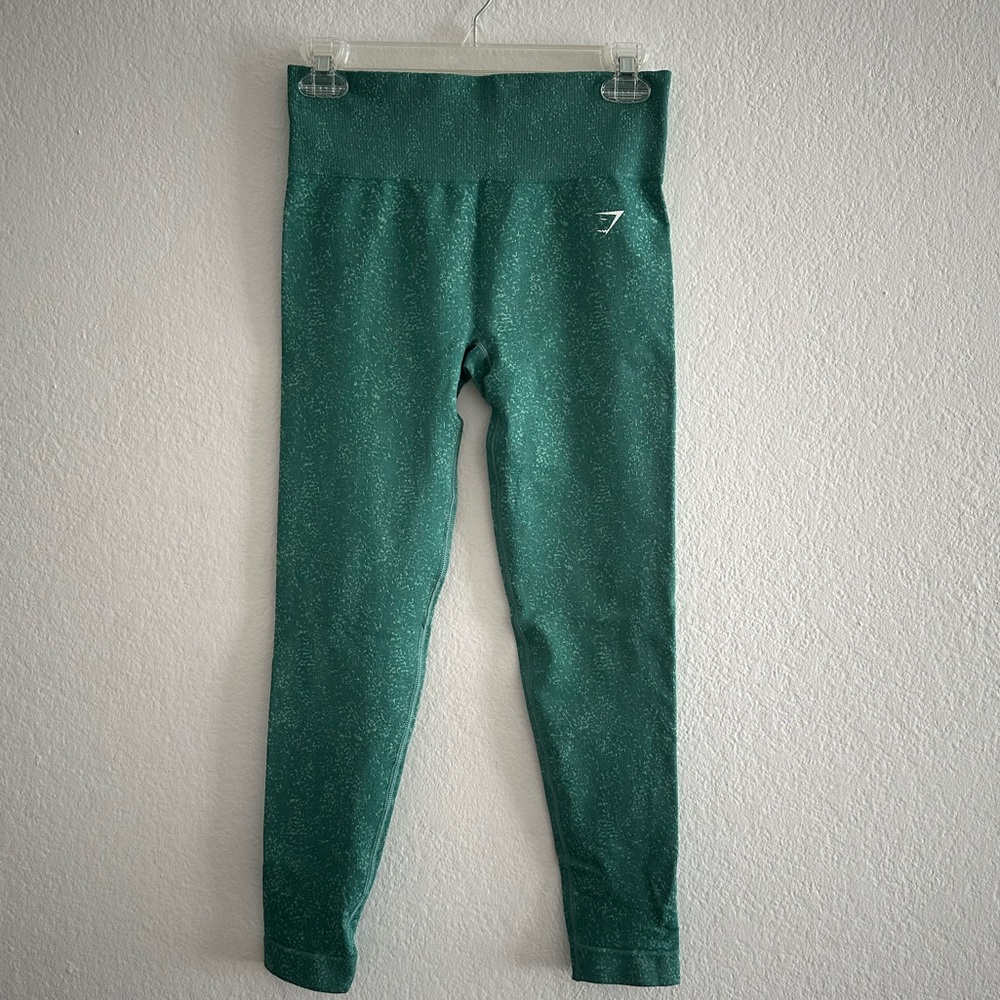 Green/Teal pixelated looking leggings from GymShark